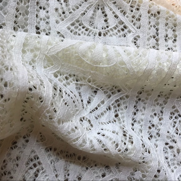 American Eagle Outfitters Sheer Lace Top - Picture 4 of 6